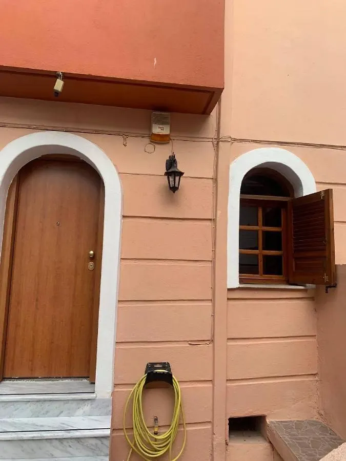 Ano Poli Studios With Yard Thessalonique Grèce